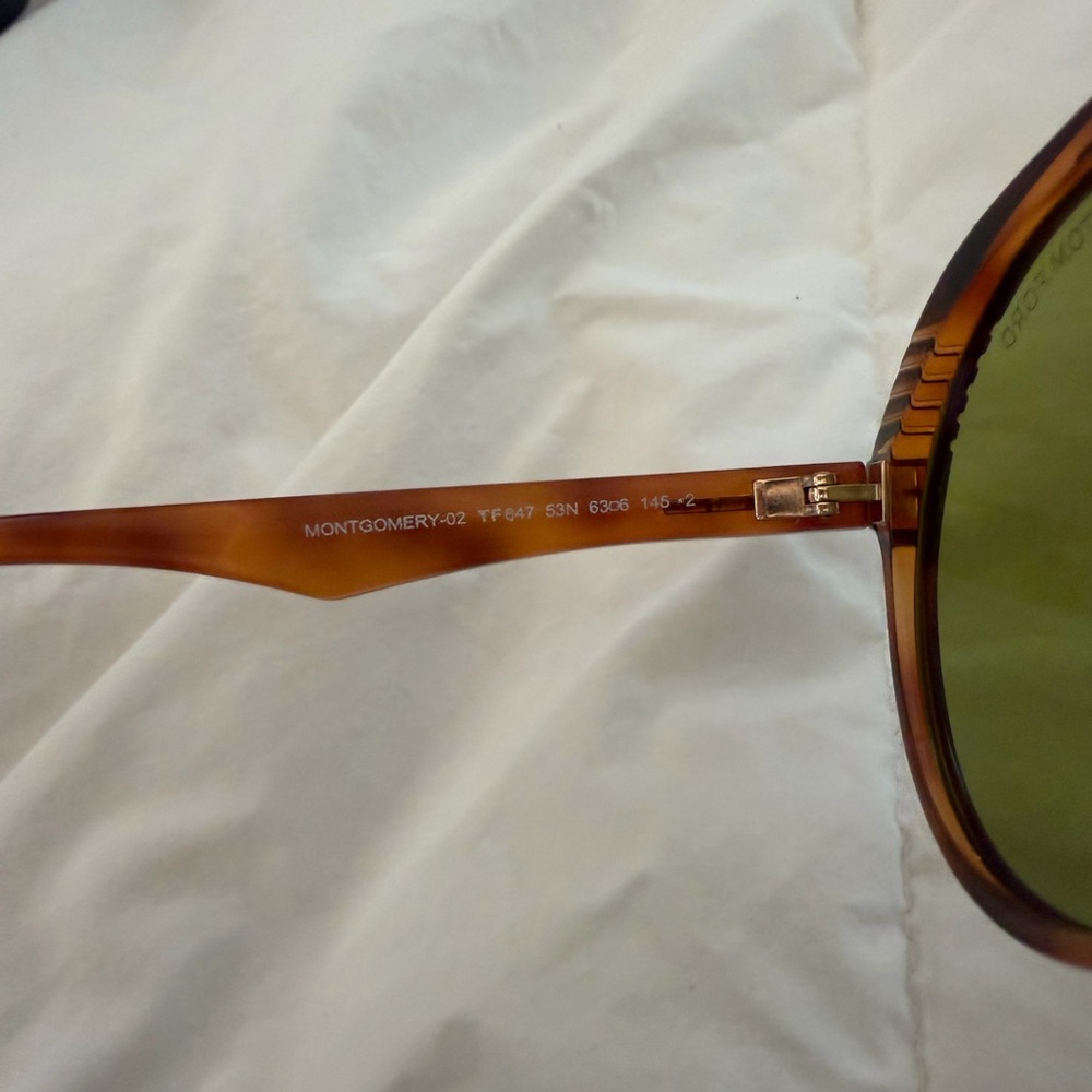Tom Ford Brown Tortoise Frame Sunglasses with Amber Lenses - Picture 6 of 6